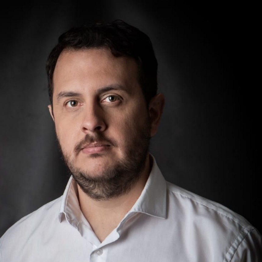 HIPOCRESIA, MENTIRAS Y VENDERLA CAMBIADA PARA QUE LA CAJA MINERA DE CORNEJO PROSPERE. ENTREVISTA EXCLUSIVA CON DENUNCIANTE LAUTARO JIMÉNEZ.