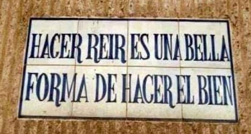 UN POCO DE HUMOR.-