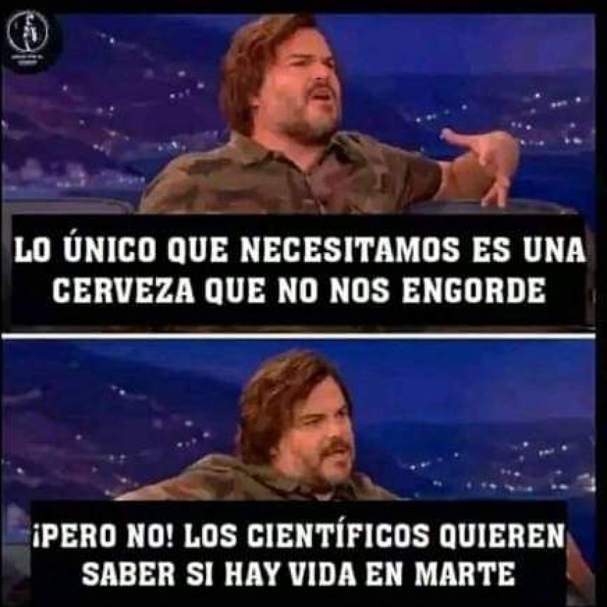 UN POCO DE HUMOR.-