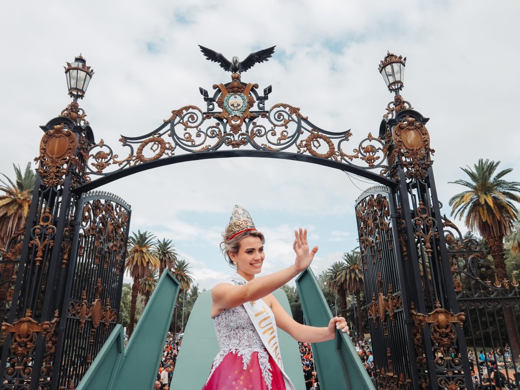 Gracias Su Majestad Micaela Galdame por honrar a Tupungato, ahora resta un gran a&ntilde;o para celebrar 