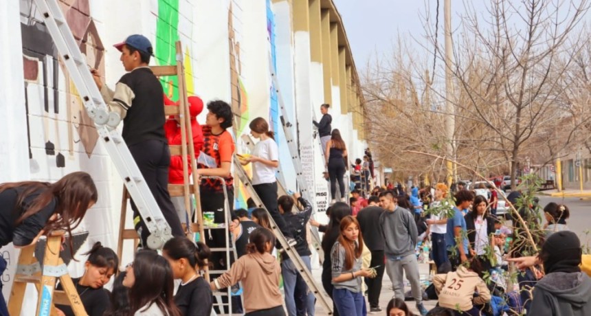 El Municipio convoca a delegados de escuelas secundarias para el Vivo Luj&aacute;n 2026