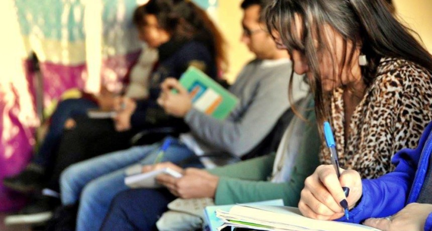 Becas UMAZA: convocatoria para estudiantes tupungatinos