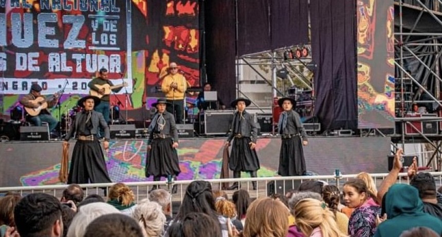 II EDICIÓN DEL FESTIVAL NACIONAL DE LA NUEZ Y DE LOS VINOS DE ALTURA.