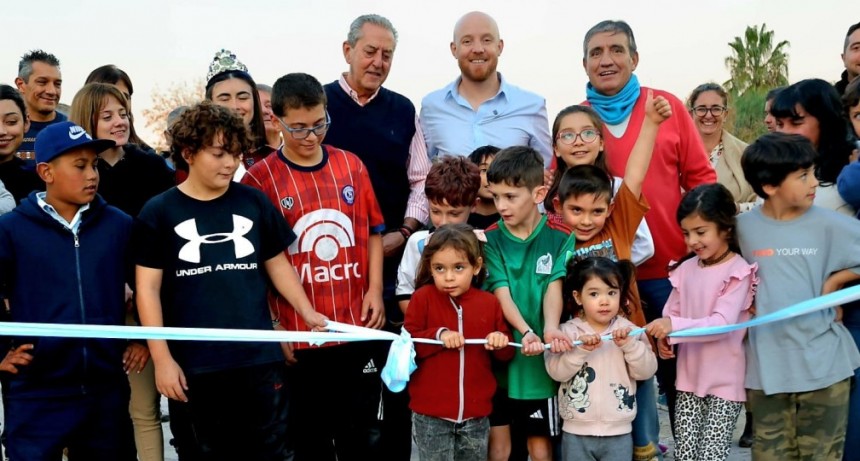 Allasino continúa con las inauguraciones de plazas en Luján de Cuyo   