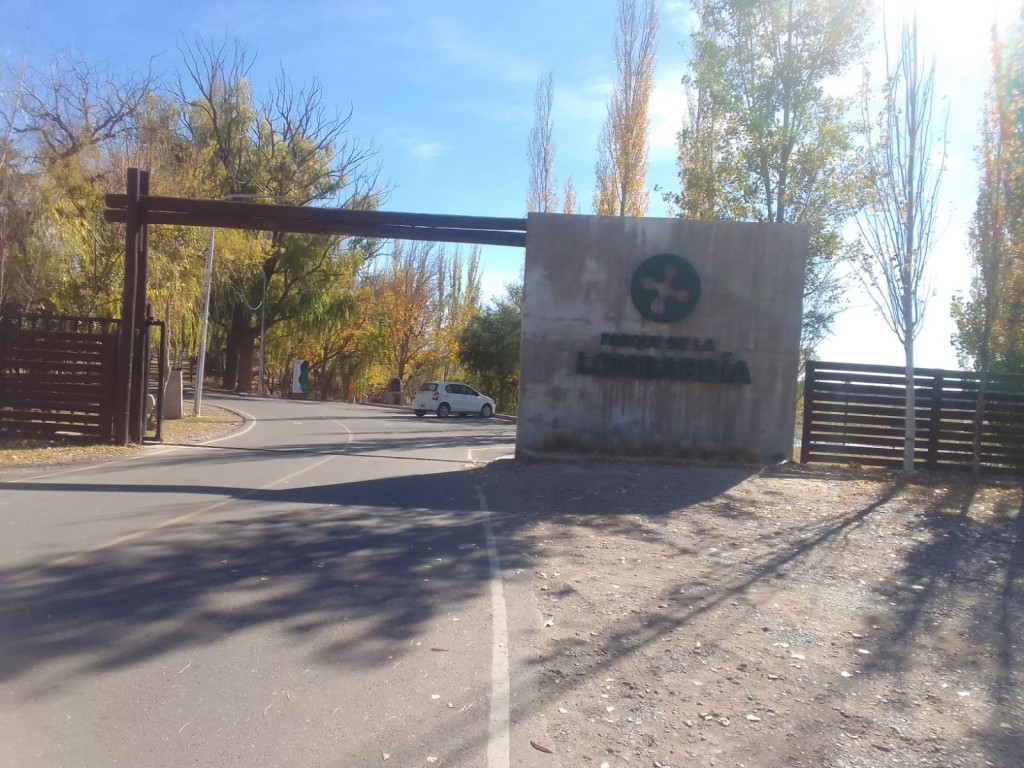 PARQUE DE LA LOMBARDÍA UN ESPACIO IMPECABLE