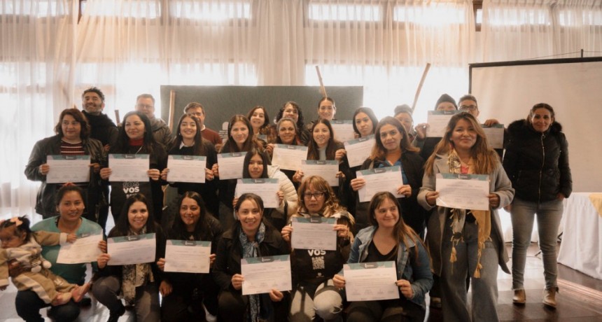 Más de 30 tupungatinos se diplomaron en Desarrollo de Habilidades para el Cuidado del Adulto Mayor