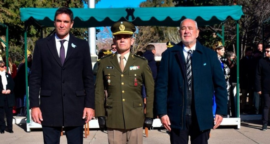 9 de Julio: Tunuyán y San Carlos celebraron junto al Ejército Argentino el 208 aniversario de la Independencia Argentina 