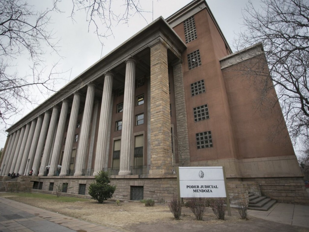 GRAVE DENUNCIA DEL M.P.F A UN ESTUDIO DE ABOGADOS POR AMENAZAS A PROFESIONALES DE E.DE.A.A.S.