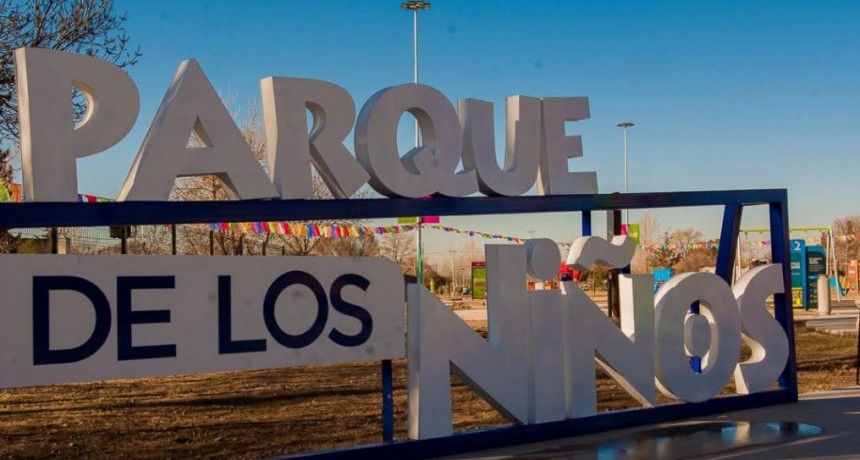 SAN CARLOS INAUGURÓ EL PARQUE DE LOS NIÑOS 
