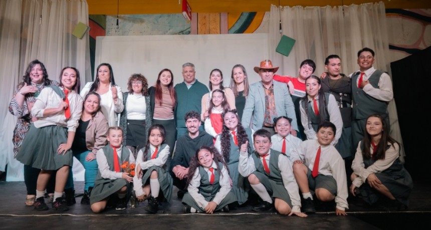 La Niña Genio: teatro, danza y talento 100% tupungatino