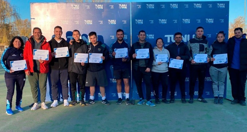 TUNUYÁN: La Liga Municipal de Hockey cerró el torneo apertura con premiaciones y entrega de material deportivo