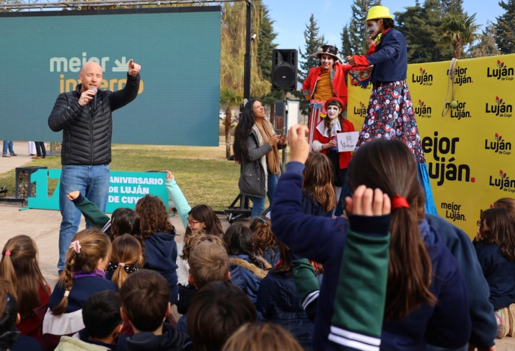 Agosto llega con festejos en todos los distritos: Luján de Cuyo celebra el Mes de la Niñez a lo grande