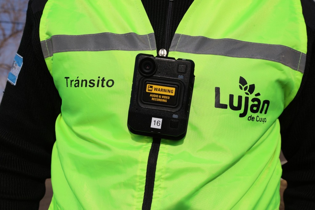 Luján de Cuyo incorpora body cams y cámaras en móviles para fortalecer la transparencia y la seguridad