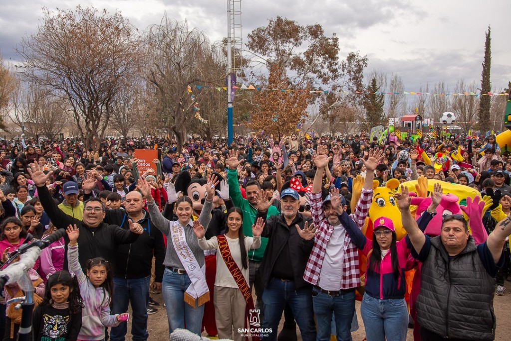 SAN CARLOS FESTEJÓ EL DIA DEL NIÑO