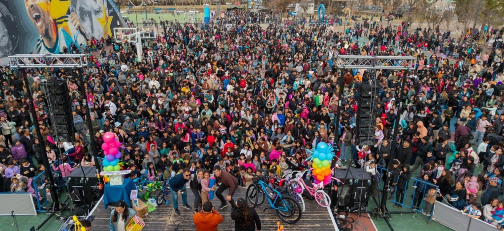 Cientos de ni&ntilde;as y ni&ntilde;os disfrutaron de sus festejos en todo el departamento