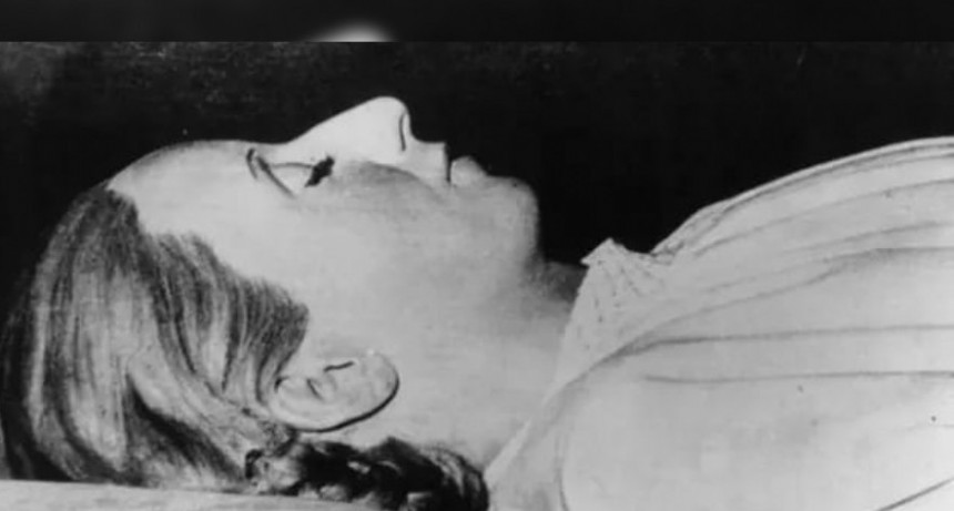 3 de septiembre de 1971: la dictadura de Lanusse devolvió el cadáver de Eva Perón a su esposo.