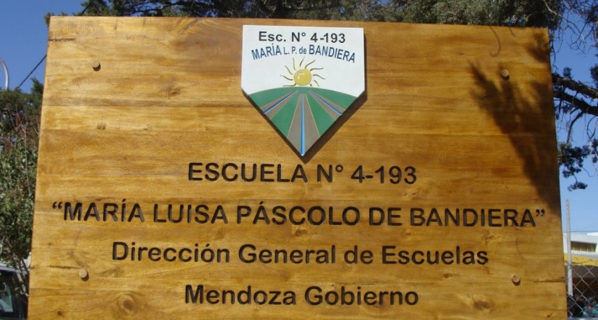 ESCUELA SIN GAS, PERO CON CLASES, TOTAL LOS NIÑOS Y DOCENTES YA NO SIENTE LAS TEMPERATURAS BAJO CERO.