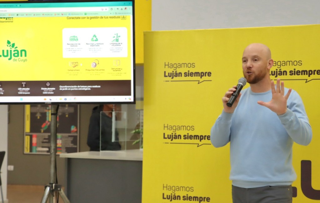 Luján de Cuyo firmó un convenio de cooperación con Puerto Madryn para potenciar el turismo y el deporte