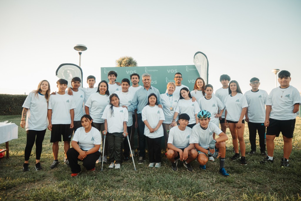 Tupungato acompaña a sus deportistas rumbo a los Juegos Evita