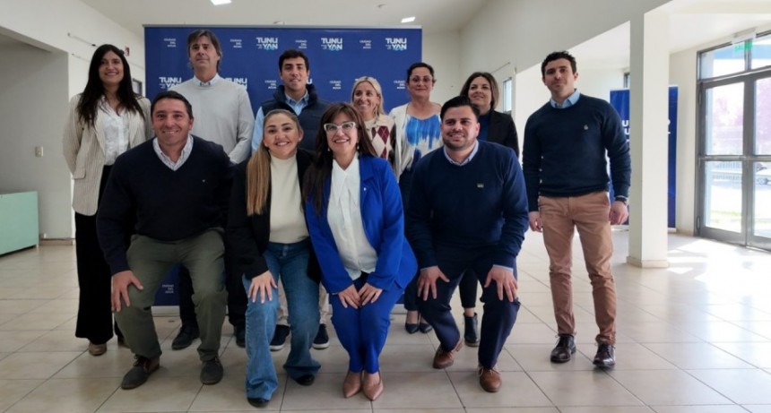 Bancos regionales participaron en un encuentro sobre educación financiera para jóvenes