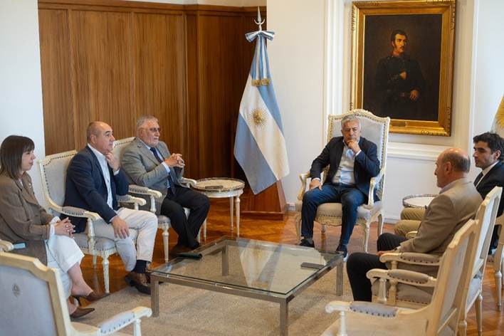 CAME se reuni&oacute; con el gobernador Cornejo