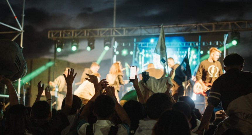 Tupungato Estudiantil 2026: el Poli volvi&oacute; a vibrar con m&uacute;sica y creatividad en la presentaci&oacute;n de los candidatos estudiantiles y las Promos 2027