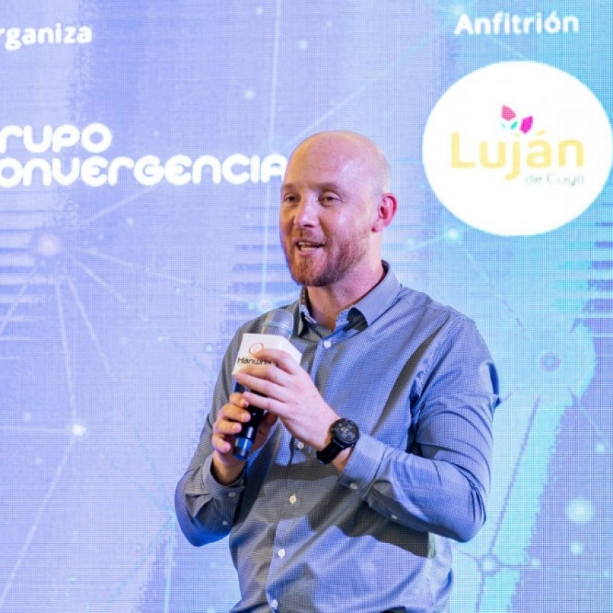 LUJÁN DE CUYO: Finalizó con éxito la Conferencia Anual de Redes de Gobiernos y Ciudades Inteligentes.