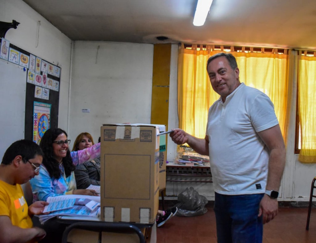 Martín Aveiro: “Vamos a ver cuánto se lo sigue apoyando a Milei en su gestión”
