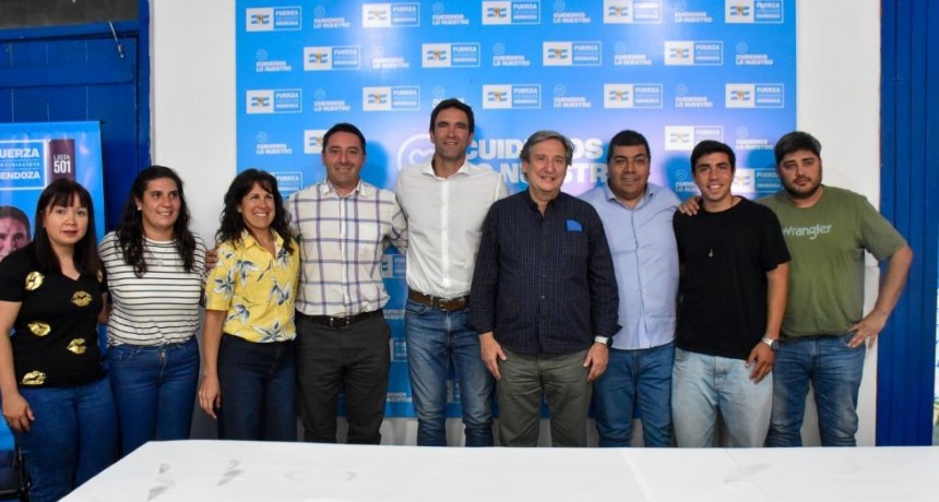 CONFERENCIA DE PRENSA DE EMIR FÉLIX EN TUNUYÁN