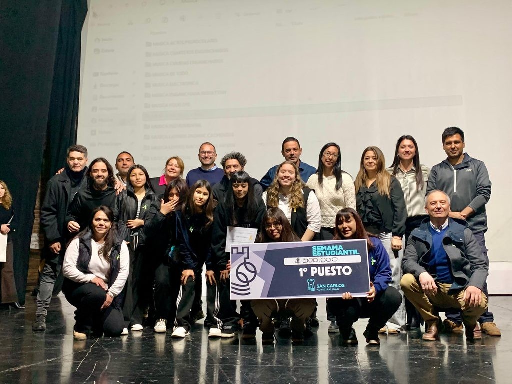 SAN CARLOS PREMI&Oacute; A LOS J&Oacute;VENES QUE PUSIERON SU MIRADA EN LA SALUD MENTAL