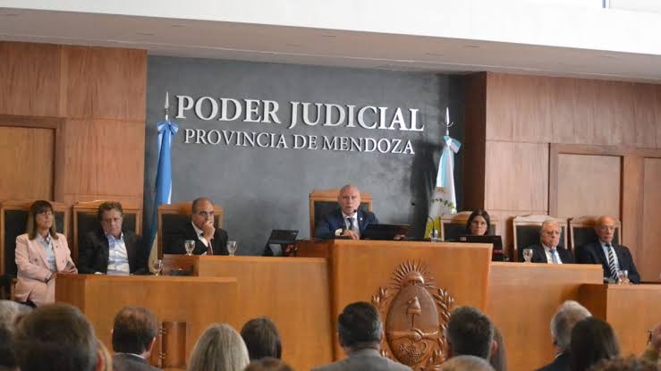 COMUNICADO OFICIAL -  SUPREMA CORTE DE JUSTICIA DE MENDOZA 