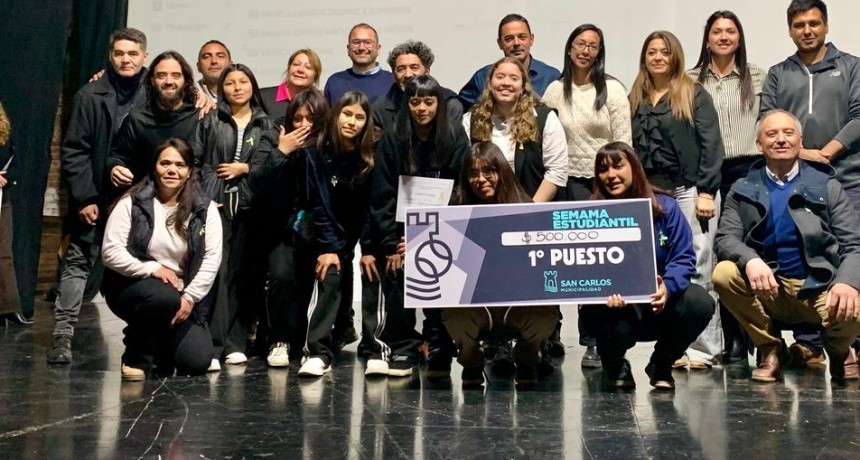 SAN CARLOS PREMI&Oacute; A LOS J&Oacute;VENES QUE PUSIERON SU MIRADA EN LA SALUD MENTAL
