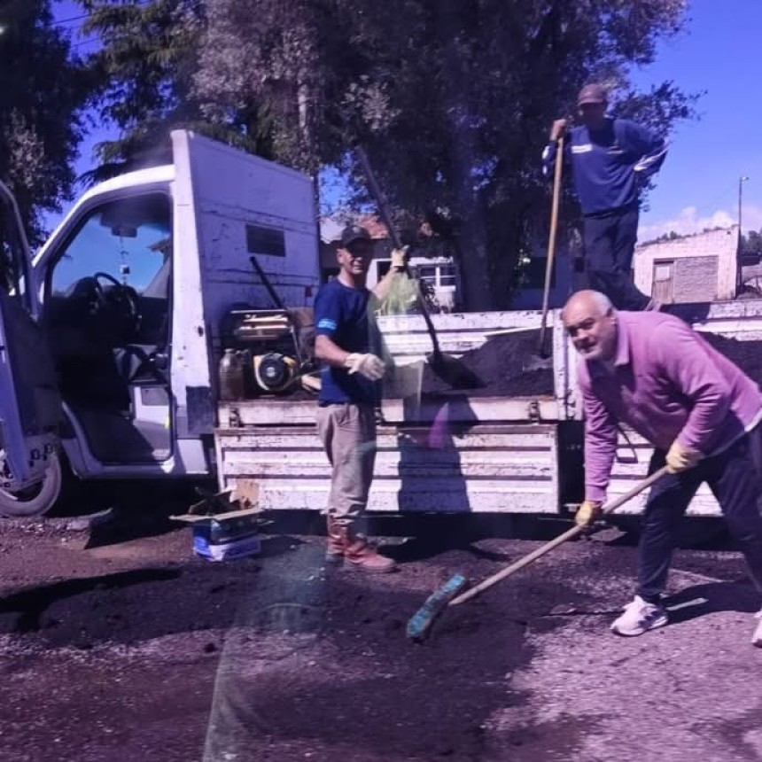SAN CARLOS REFUERZA LOS TRABAJOS EN LAS CALLES Y LA ASISTENCIA A FAMILIAS AFECTADAS POR LAS LLUVIAS