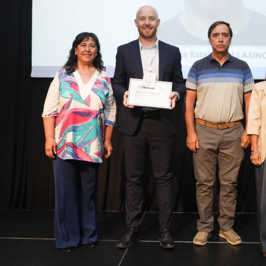 Allasino recibió el Premio Jóvenes Mendocinos Destacados de la CEM   