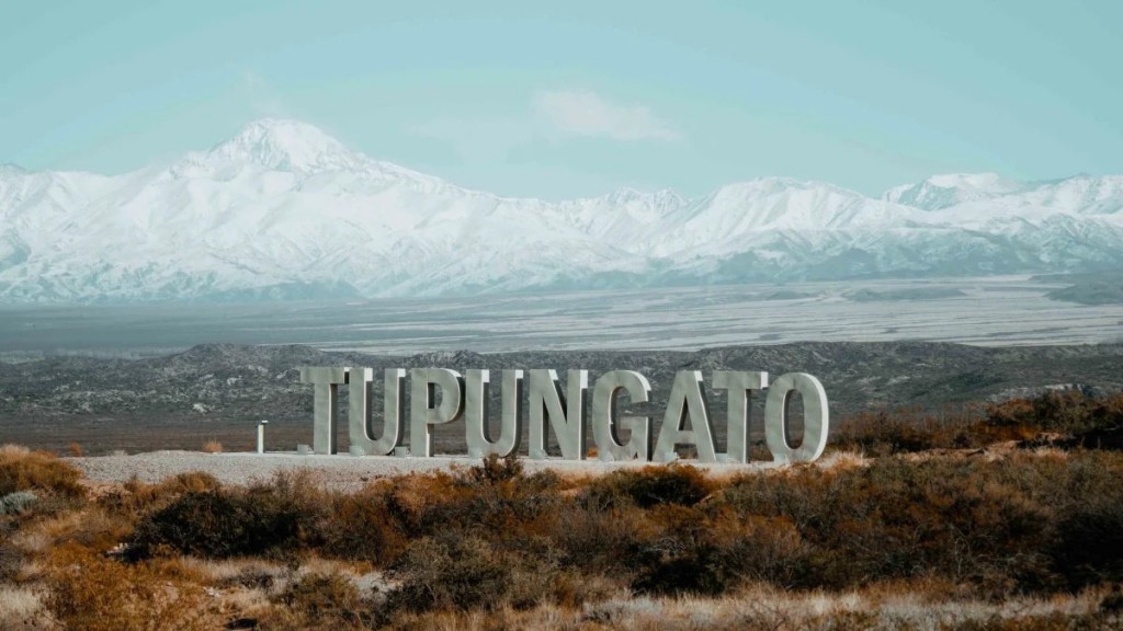 𝟭𝟲𝟳 𝗔𝗡̃𝗢𝗦 𝗗𝗘 𝗛𝗜𝗦𝗧𝗢𝗥𝗜𝗔, 𝗥𝗔𝗜́𝗖𝗘𝗦 𝗬 𝗢𝗥𝗚𝗨𝗟𝗟𝗢