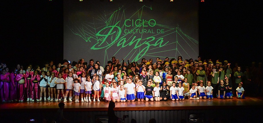 Concluyó el Ciclo de Danzas 2025: 7 fechas, 27 academias y más de 3.000 bailarines en el Auditorio Municipal