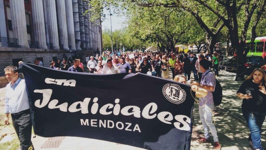 NUEVO CONFLICTO JUDICIAL, ASAMBLEAS, APERTURA PARITARIAS Y ALGO MAS.