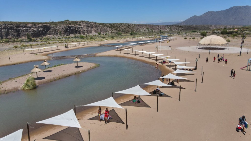 Nueva temporada de Luján Playa.