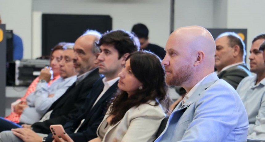 Allasino cerró el ciclo 2025 de la Escuela de Gobierno y Luján de Cuyo ratificó su lugar entre los municipios más innovadores del país