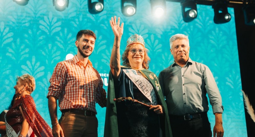Fiesta departamental del Adulto Mayor: Tupungato coronó a Gloria Britos como su Reina 