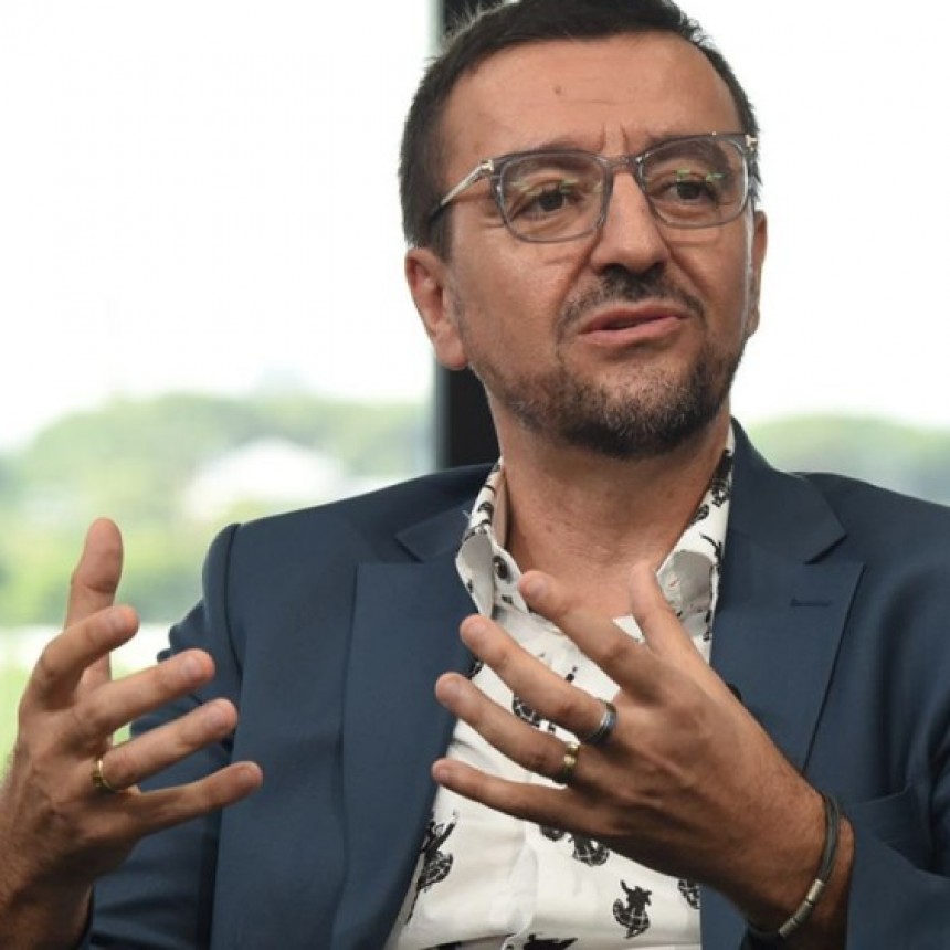 Las ideologías no te solucionan la vida, pero son una brújula que orienta